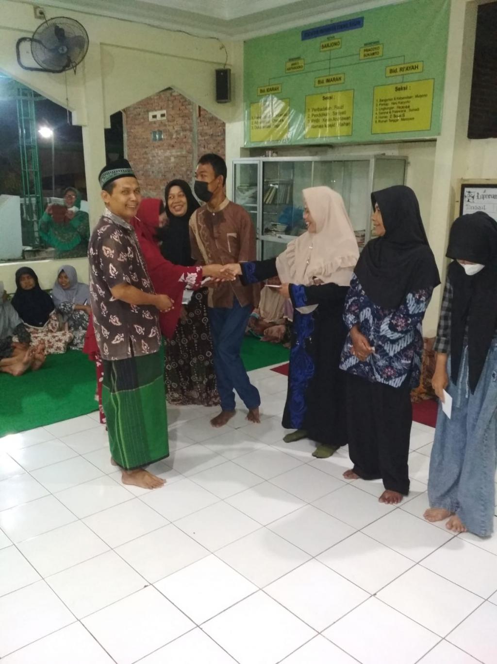 SANTUNAN YATIM,PIATU DAN DHUAFA'