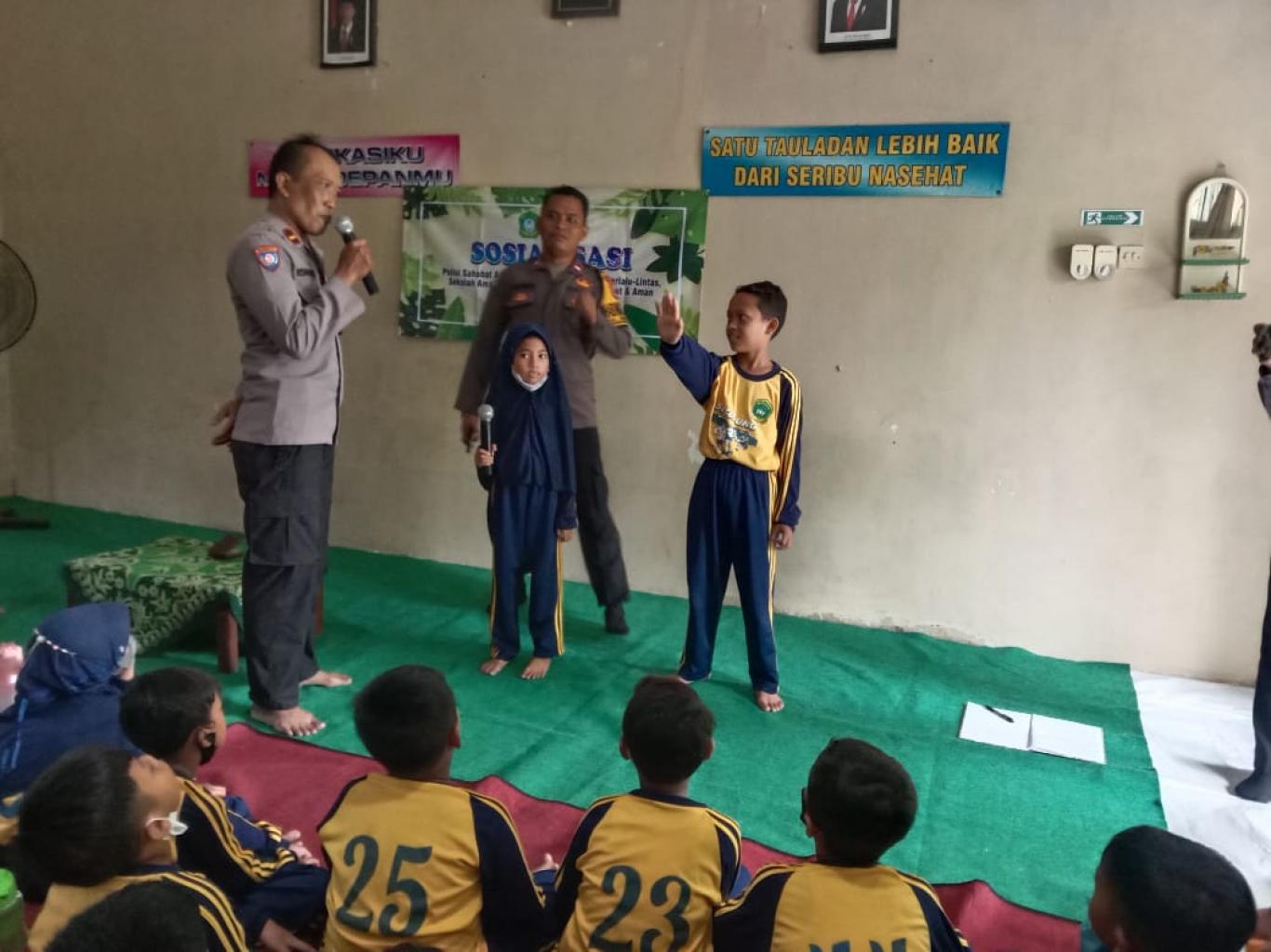 Sosialisasi Polisi Sahabat anak,Bahaya Narkoba,Tertib Lalu lintas,Sekolah Aman,Anti Bullying dan Int