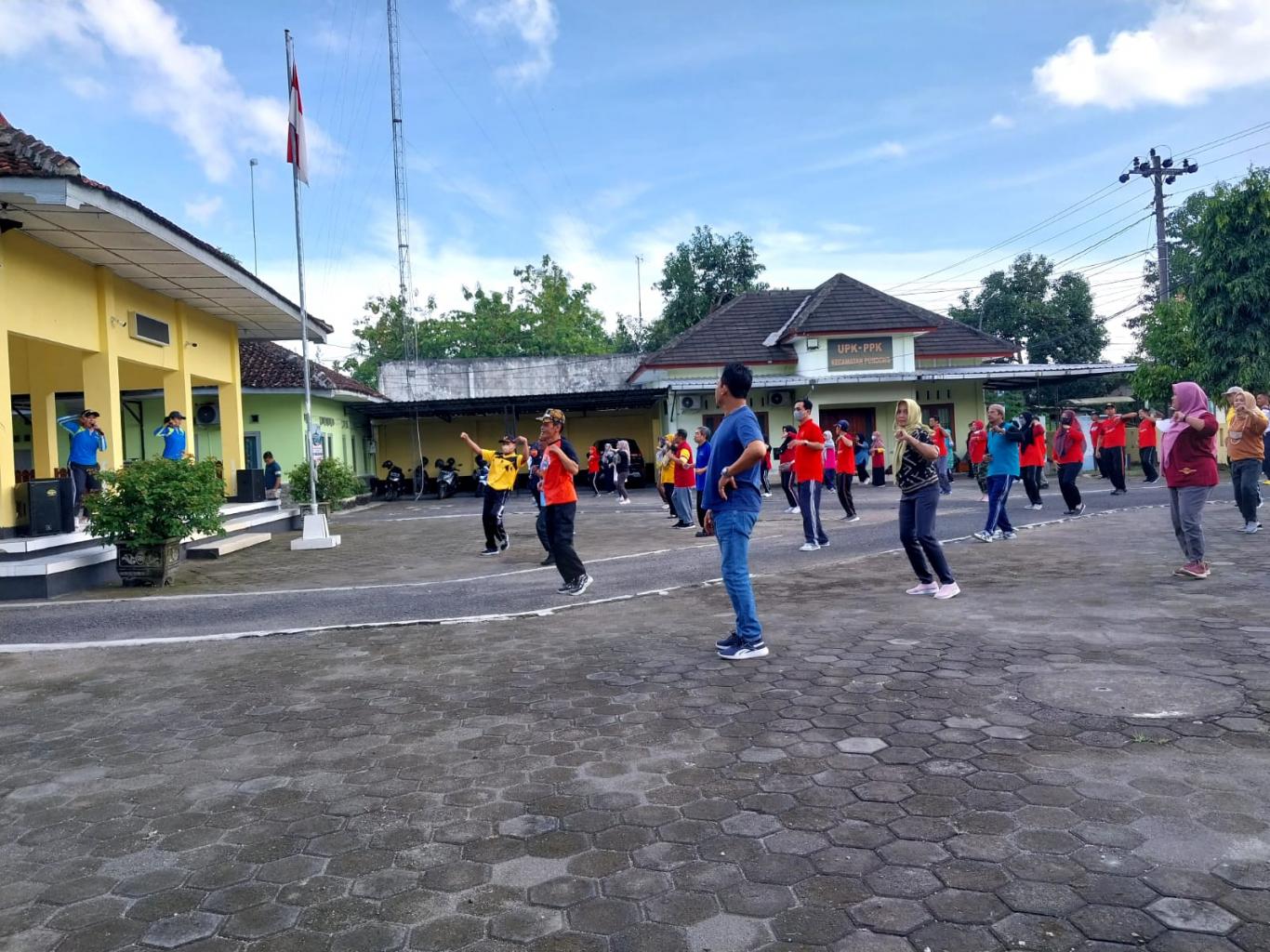 Kegiatan Senam Pagi di Kapanewon Pundong