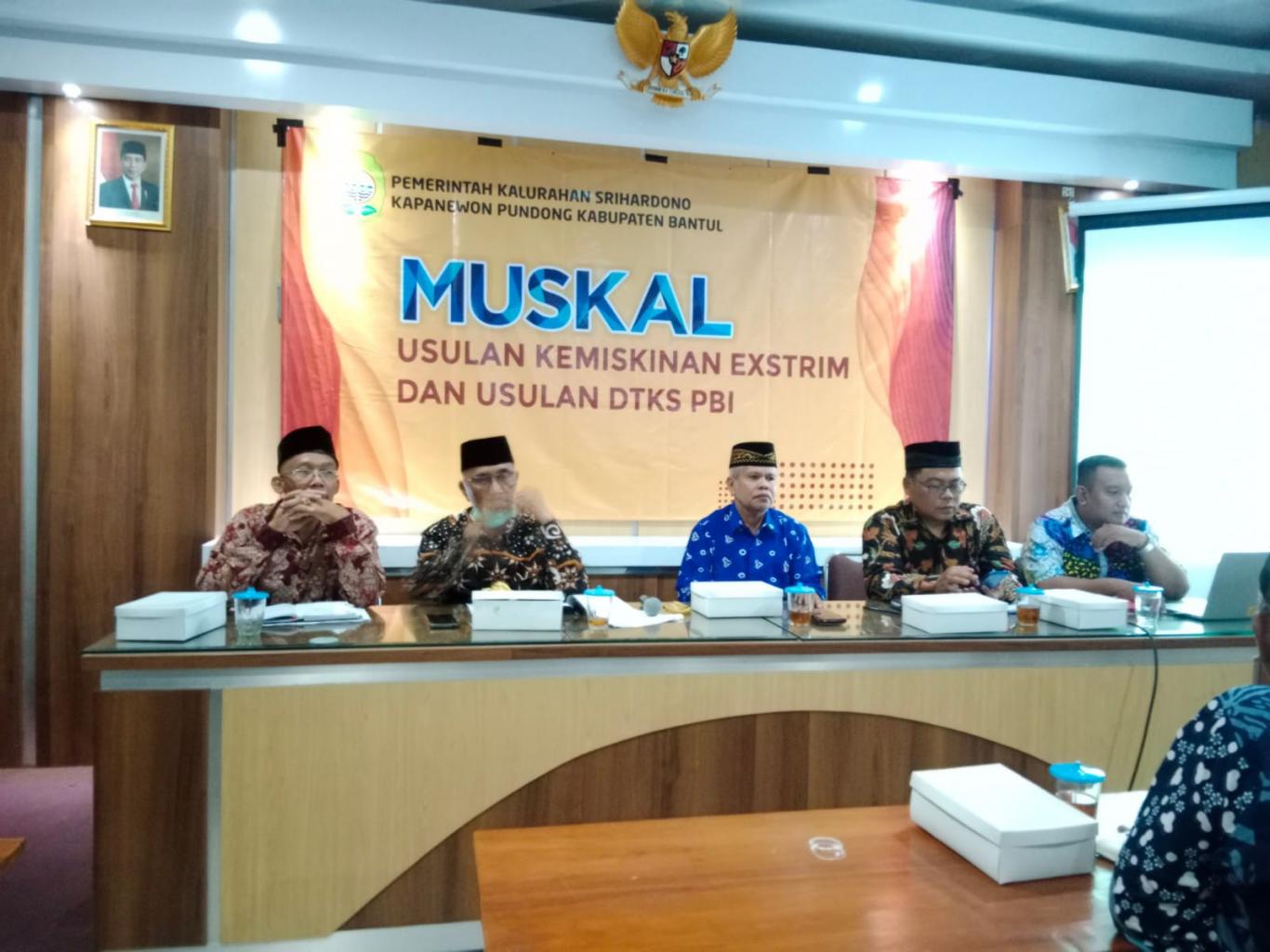 MUSKAL KEMISKINAN EKSTREM DAN DTKS KALURAHAN SRIHARDONO