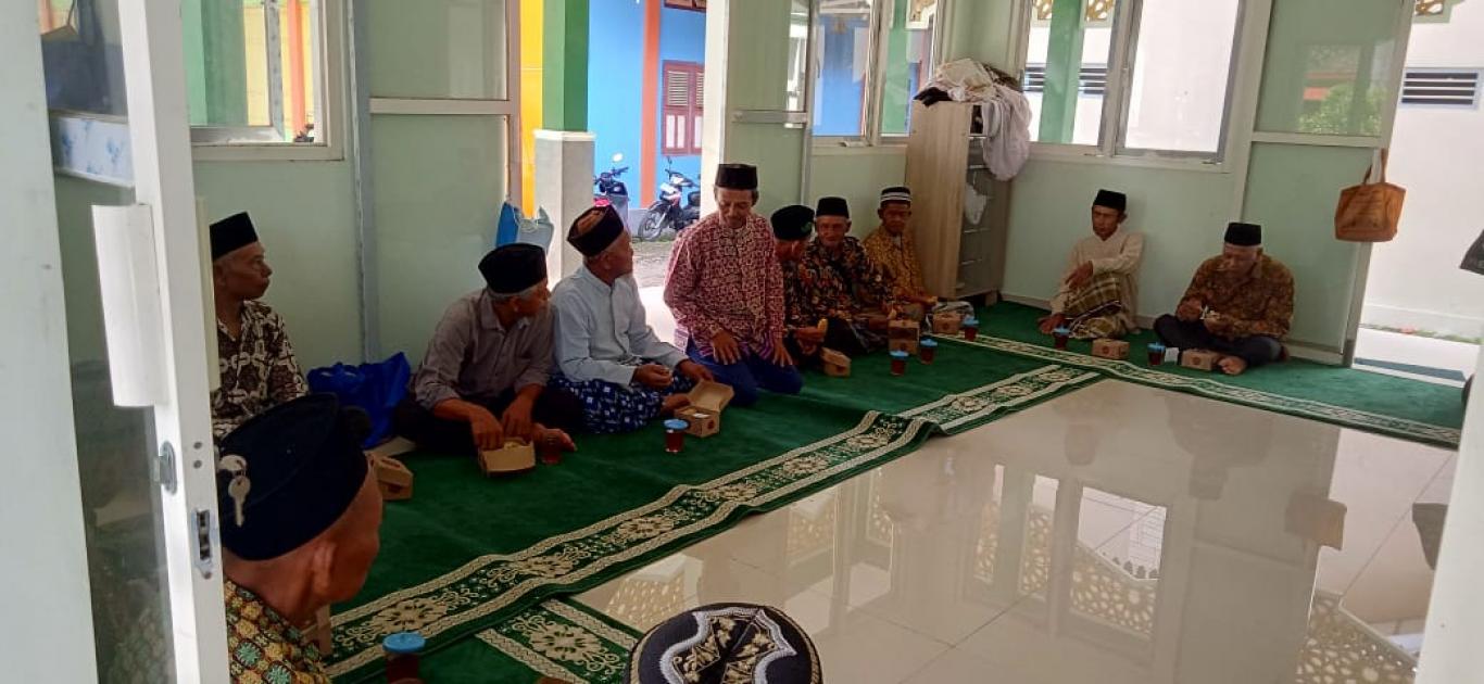 PENGAJIAN RUTIN DAN PERTEMUAN KAUM ROIS KALURAHAN SRIHARDONO