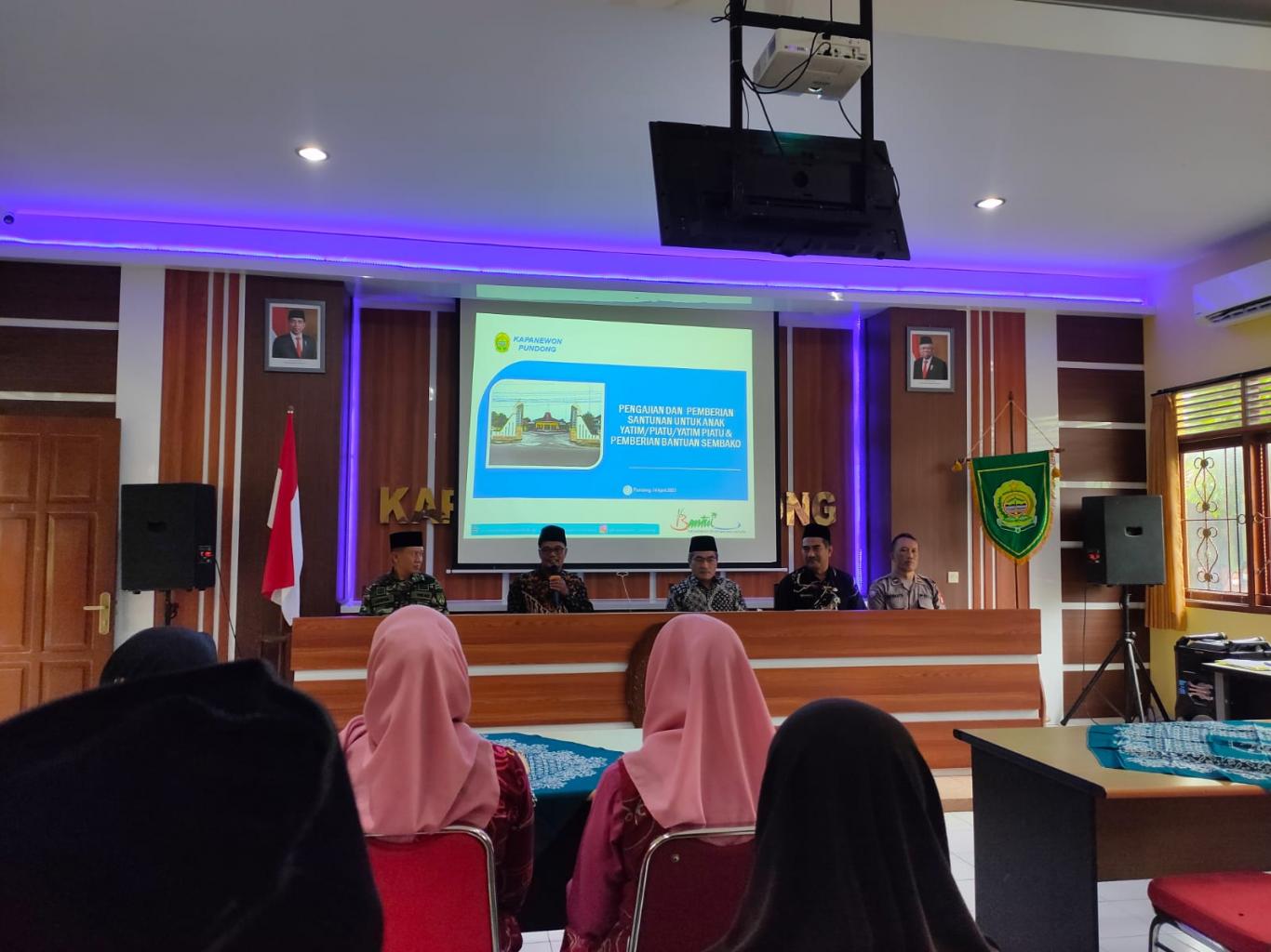 Pengajian dan Santunan Jumat Pagi Berkah