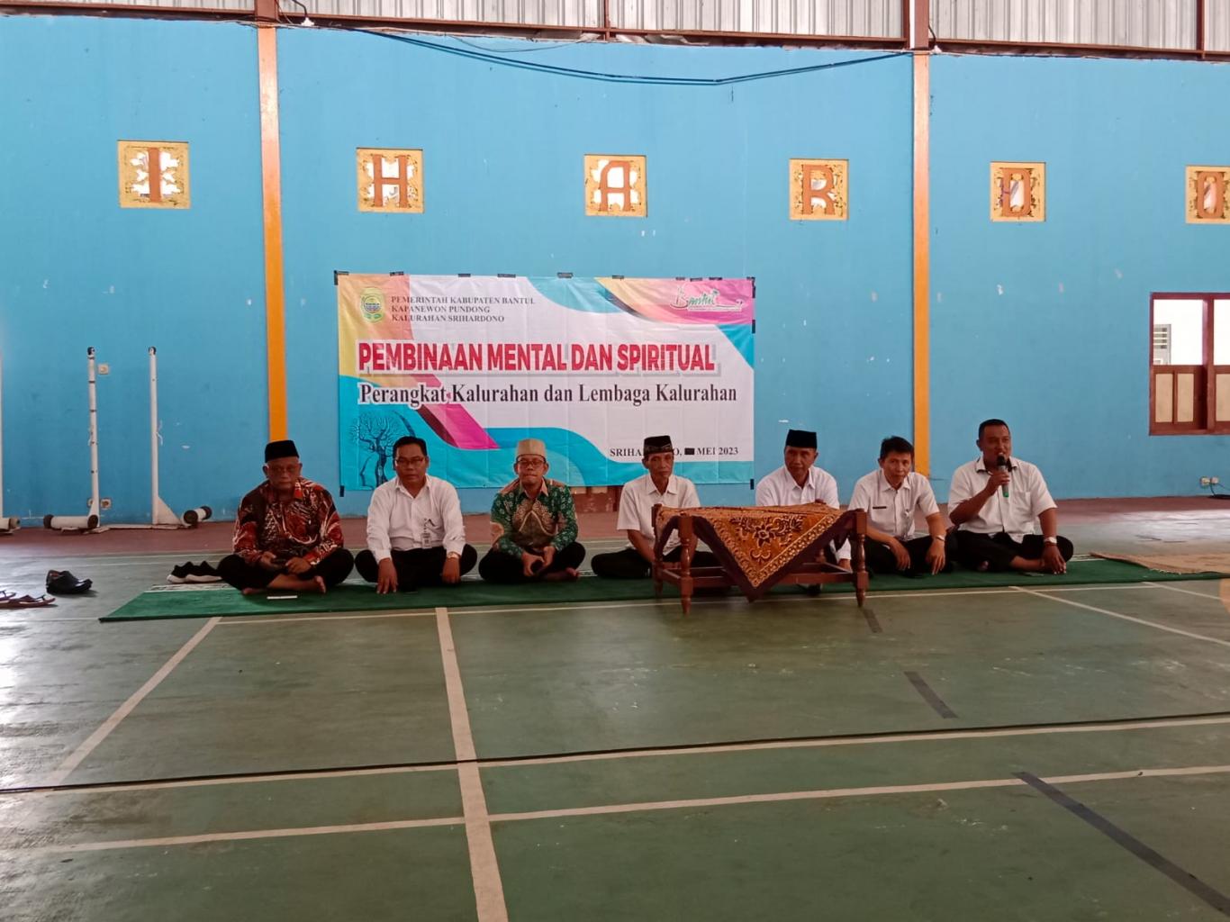 Pembinaan Mental Dan Spiritual Perangkat Kalurahan Srihardono