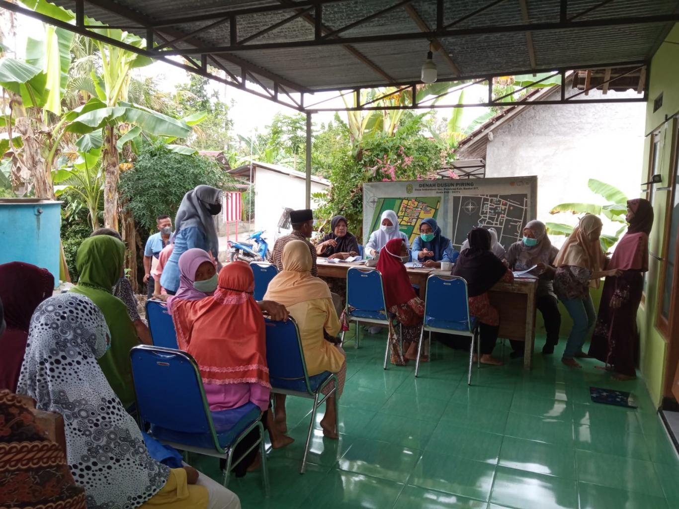 Pelayanan Screning Kesehatan oleh Puskesmas Pundong Di dusun Piring