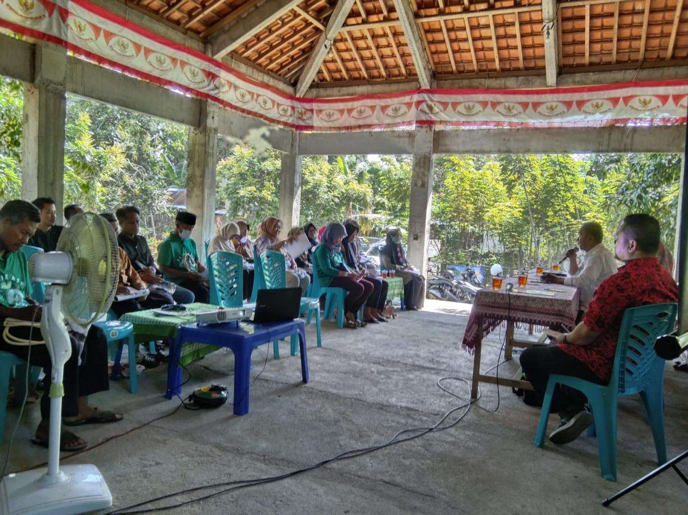 Pelatihan Pengelolaan Sampah Dalam Rangka Desentralisasi