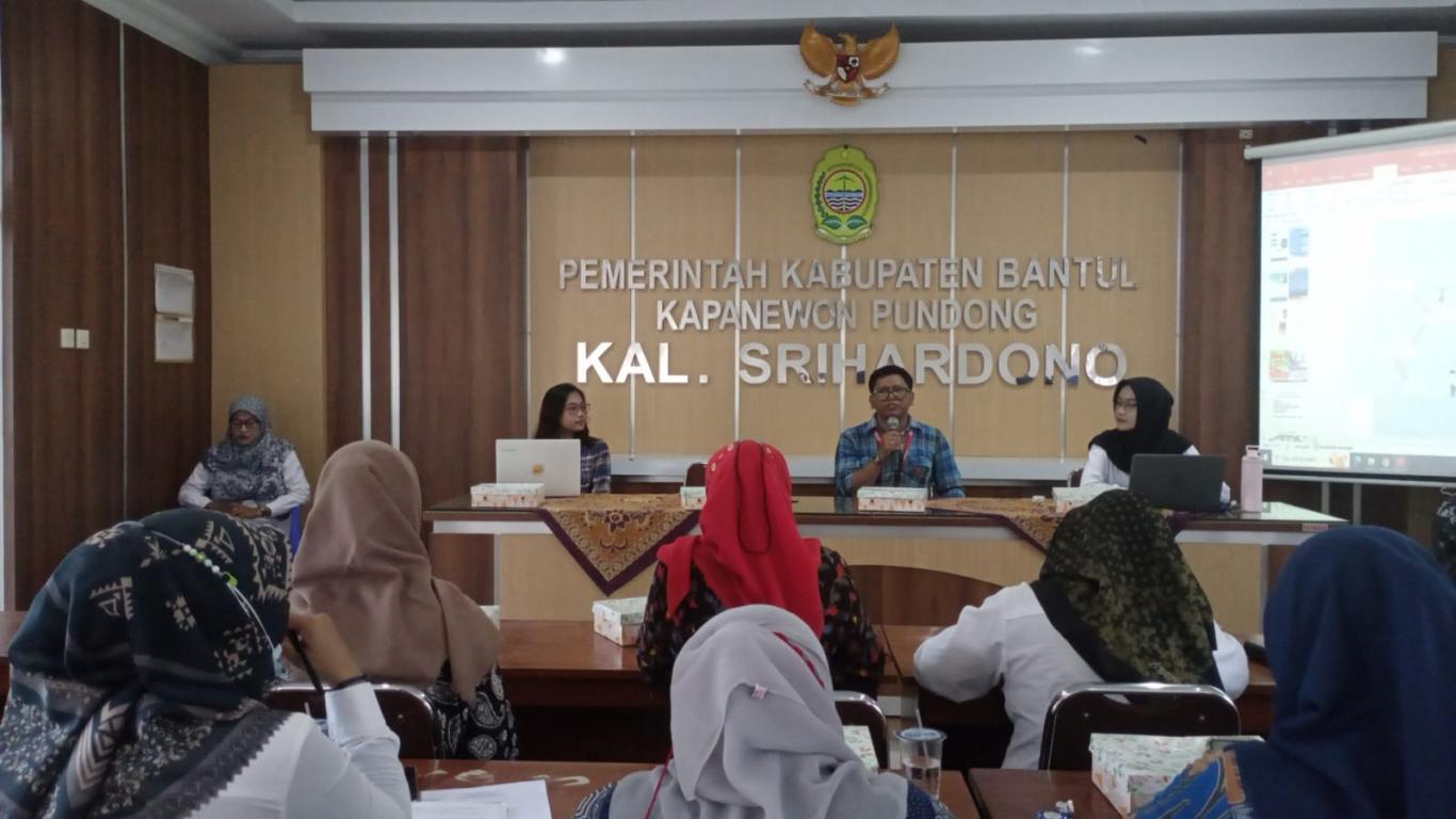 Sosialisasi Pencarian Kerja oleh Disnakertrans Bersama Alfamart dan Ameya Livingstyle Indonesia